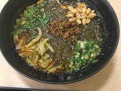 -伤心酸辣粉(体育东路店)