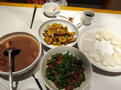 -饭橘汉江码头·乡野土菜馆(静安路店)