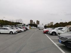 -上海汽车博览公园-北门停车场