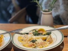 红菜根饺子-La Strada(安福路店)