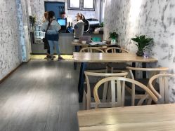 -飞鱼婚纱摄影(宏福大厦店)