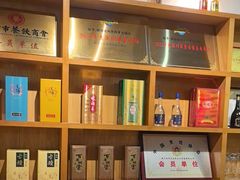 -胡须佬鸡煲四季火锅店(石厦西村直营店)