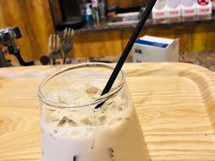 冰拿铁-ZING COFFEE 镜咖啡