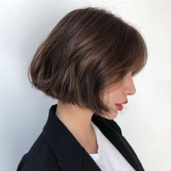 -HAIR CORNER