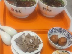 -德元兰州纯汤牛肉面(龙阳路店)