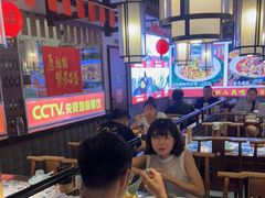 -川流不息·地道川菜·小龙虾(新松江路店)