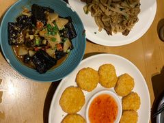 -老板很二(吉大店)