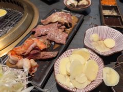 -铭牛烧肉·和牛海鲜自助(高新月牙湖店)