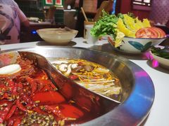 -卤校长重庆火锅(国兴店)