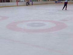 -炫采冰场(红博中央公园商场店)