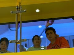 -咻啵翔翔零食基地(万达广场店)