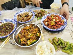 -江城燕子大排档(江汉路步行街店)