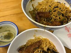 -沪西老弄堂面馆(定西路店)