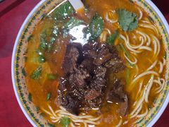 -金杨拉面王小吃面馆·牛三宝面·红烧牛肉粉