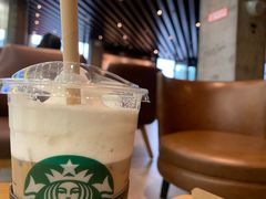 -星巴克臻选(济南万达店)