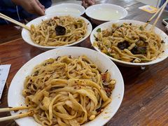 -王菊美食街·王菊面馆(总店)