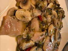 雪菜蘑菇炒咸肉-花园茶楼(兴城西路店)