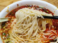 -正宁路小吃夜市