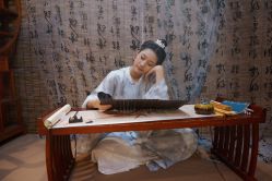 -汉仪华裳汉服馆(打浦桥店)