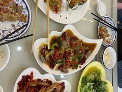 -覃记海鲜美食餐厅