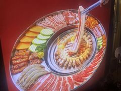 -哈哈碳都·牛肋条无限自助烤肉(台江万达店)
