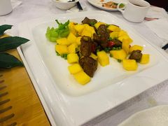 黑椒蒜片雪花牛肉粒-水上明月·湖景餐厅