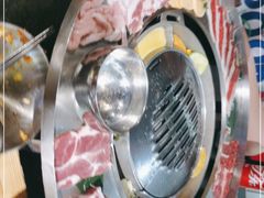 -哈哈碳都·牛肋条无限自助烤肉(宝龙店)