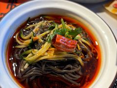 -鸣记脆皮烤鱼·海鲜烤鱼(三八广场店)