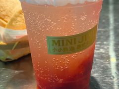-小小集渔·泰式大排档(太古里香槟店)