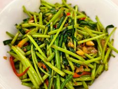 -堂瓦里·33年传统赣菜(第一街区店)