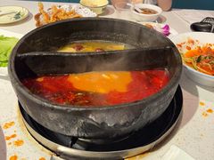 -贵府酸汤牛肉火锅·贵州老字号(飞山街店)