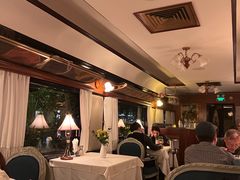 -火车头法国西餐厅