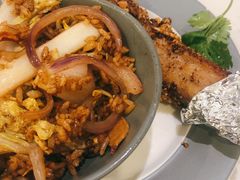 黑胡椒牛肉炒饭-鹿港小镇(黄金店)