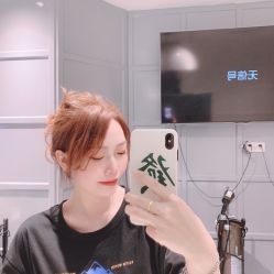 -Kraemer Paris  苏豪路易士·嘉玛发廊