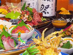 -铭牛烧肉·和牛海鲜自助(高新月牙湖店)