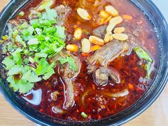 至尊牛肉酸辣粉-耙豌豆重庆小面