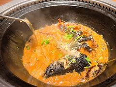 -万里闯关东铁锅炖菜馆(吉林大路店)