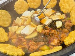 -鲁员外地锅鸡地锅鱼(古墩路店)