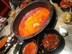 -销魂美蛙鱼头火锅(上海首店)