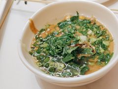 -辣八香新疆孜然串烤火锅(环球港店)