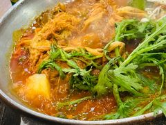 -喇喇排骨火锅·传统韩式脊骨汤(望京西园总店)