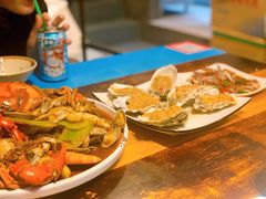 -臻鲜燕海鲜融合餐厅(金陵style店)