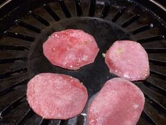 -炼火烤肉店
