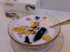 椰汁清补凉-弘束束柳州深巷螺蛳粉(珠江路店)