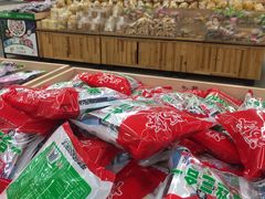 -卜蜂莲花(浦江城市生活广场店)