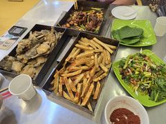 -老三李村河底戳子肉(总店)