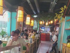 -偶屋里钵少爷(时代广场店)