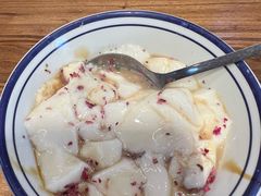 -云阿蛮云南生烫牛肉米线(奉贤路店)