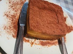 -新大咀港式茶餐厅(宝山万达店)