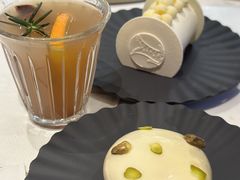 -潮一不贰·法式甜品·生日蛋糕·西式简餐(外滩店)